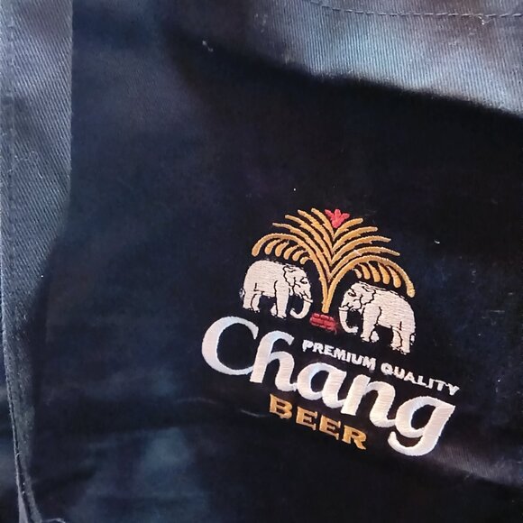 Chang beer waist tie apron one with zip great condition looks new (might be) - Picture 2 of 3